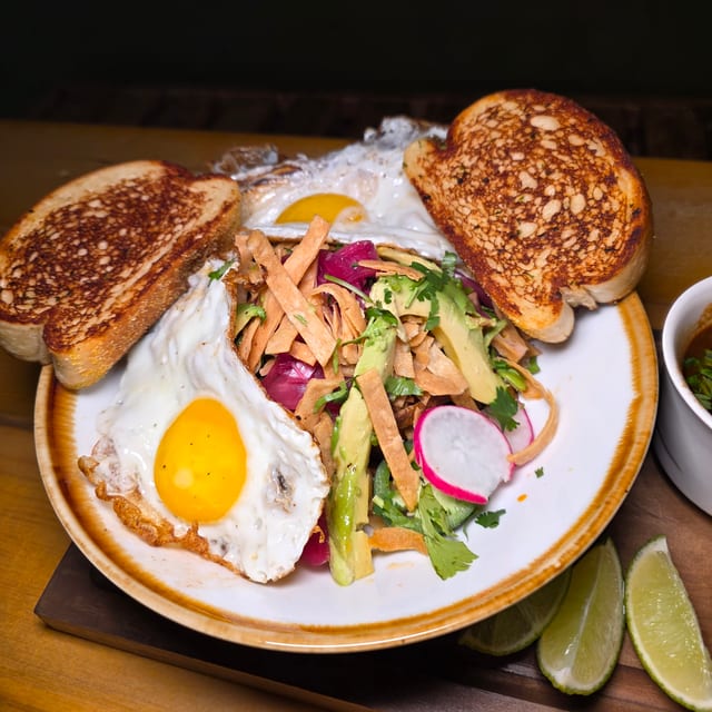 Birria Que Huevos Bowl.