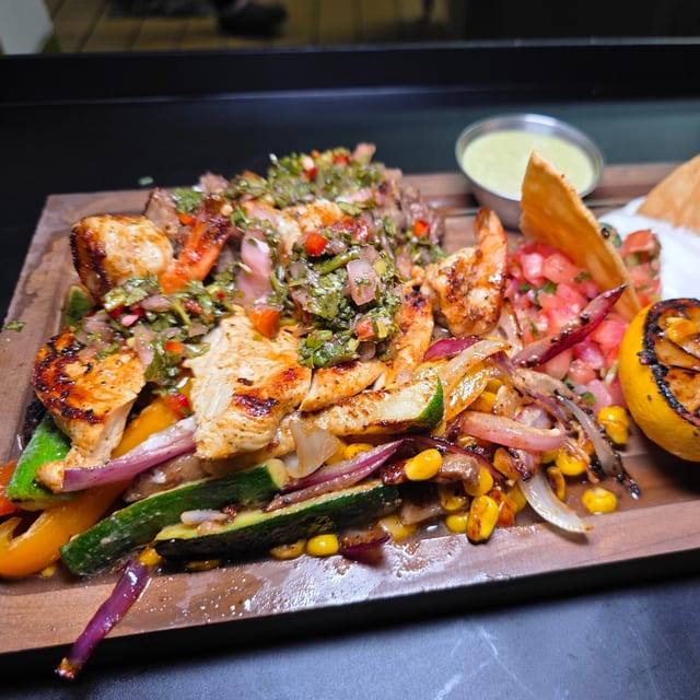 Texas Fajitas.